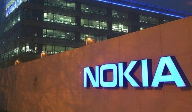 Nokia çöküşte!