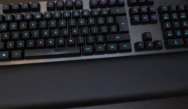 Logitech G513 Clicky satışa çıktı!