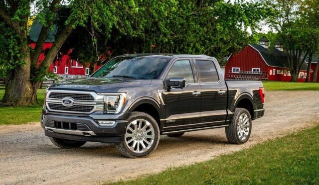 Yeni Ford F-150 Yenilenen Tasarımıyla Sizlerle