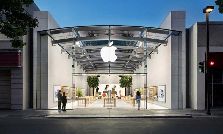 Apple etkisini gösteren pandemi süreci nedeniyle ülkemizde iki mağazasını daha kapattı.