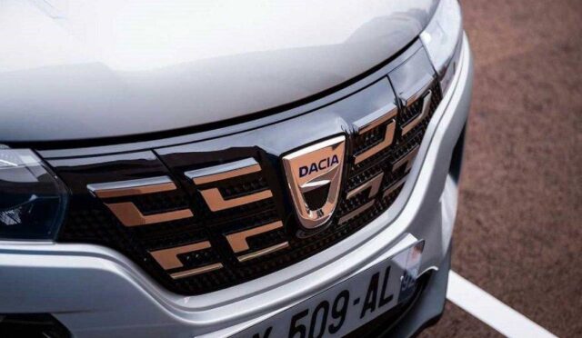 Otomobil Üreticisi Dacia Logosunu Değiştirdi