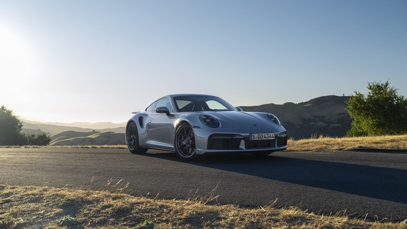 Porsche 911 Turbo 50 Years Edition Tanıtıldı: 640 Beygir Güç!