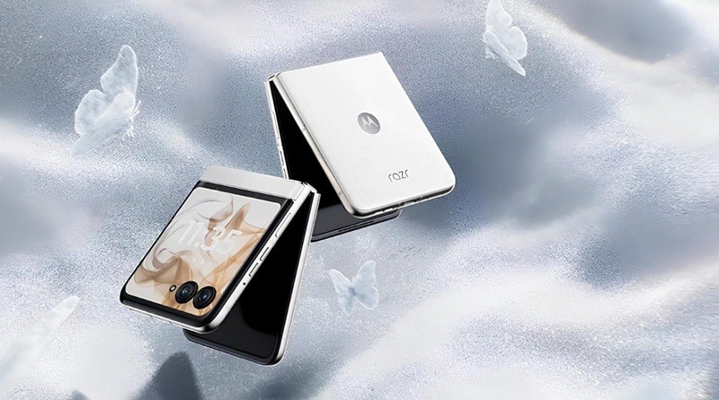 Motorola, Moto Razr 50 White Lover Sürümünü Tanıttı